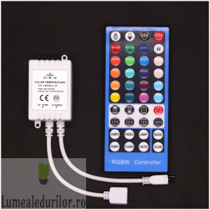 CONTROLER RGBW CU TELECOMANDA IR